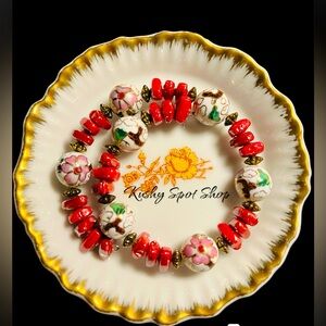 Vintage Coral/Cloisonné Wraparound Bangle bracelet ♥️🌺🌼♥️🌺🌼